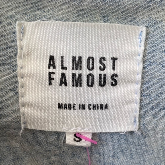 Almost Famous - Women’s Denim Jacket Size S - Picture 2 of 6